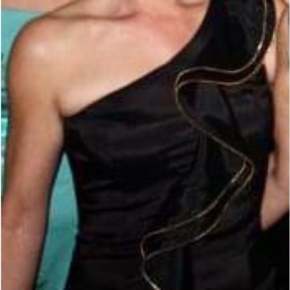 Black Evening Dress - Picture 4 of 4